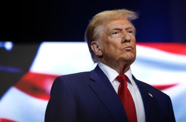 Трамп заявив, що зупинив “ядерну війну” між Україною та РФ