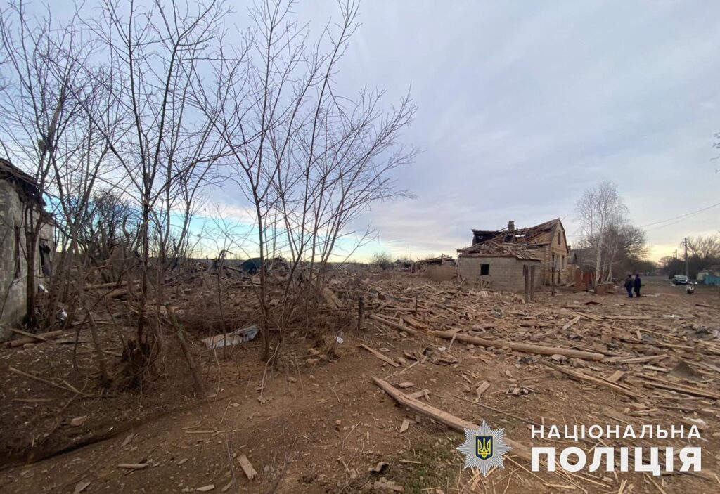 За минулу добу росіяни обстріляли 10 населених пунктів Донеччини