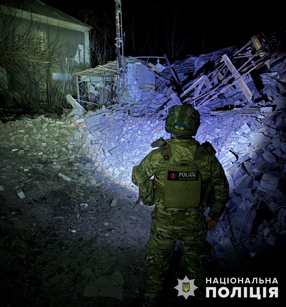 Семеро мирних жителів були поранені внаслідок російських атак по Донеччині, – поліція