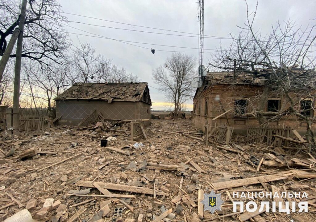 За минулу добу росіяни обстріляли 10 населених пунктів Донеччини