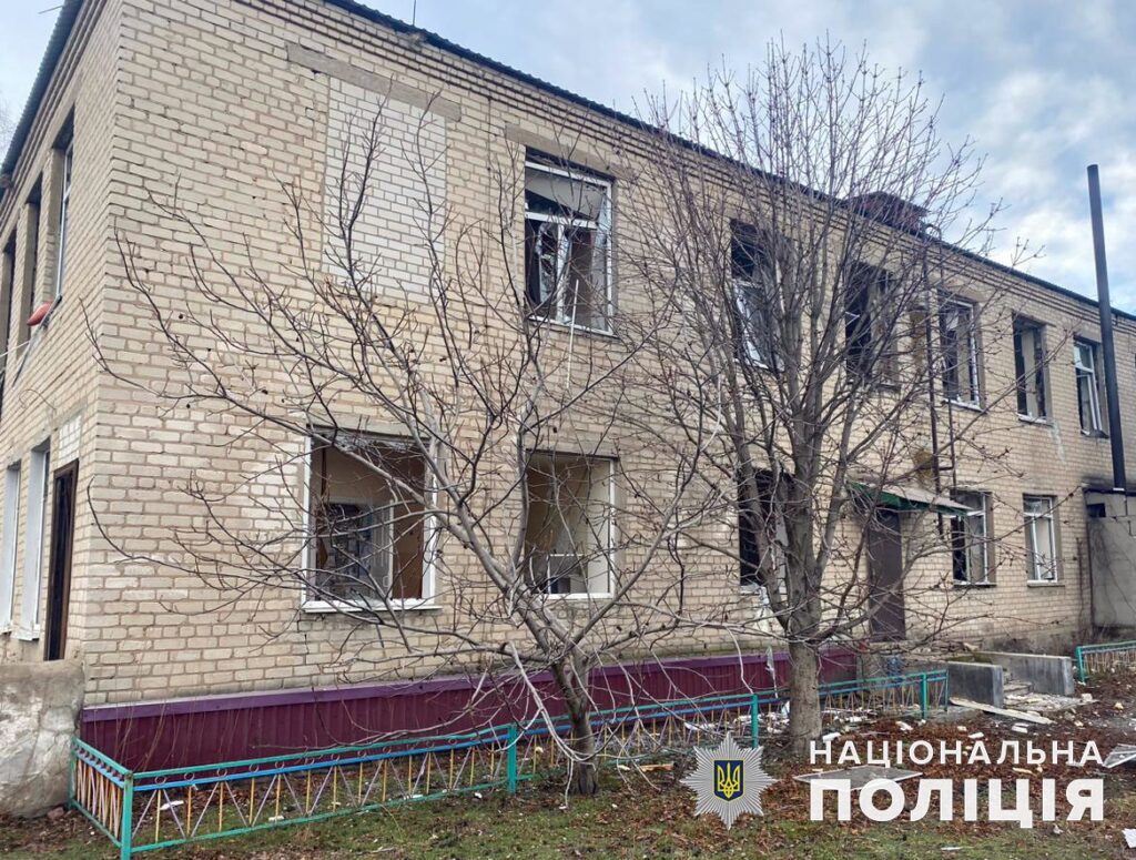 За минулу добу росіяни обстріляли 10 населених пунктів Донеччини