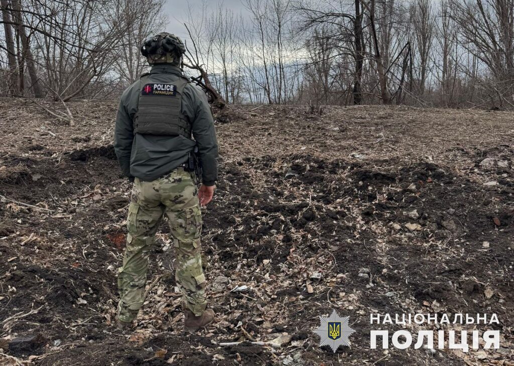 За минулу добу окупанти атакували 12 населених пунктів Донеччини: загинула людина
