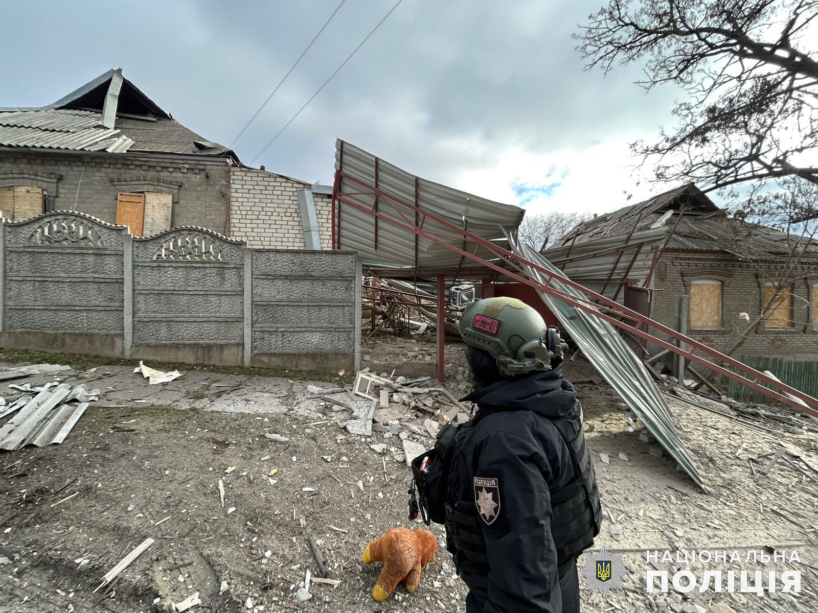 За минулу добу окупанти атакували 12 населених пунктів Донеччини: загинула людина
