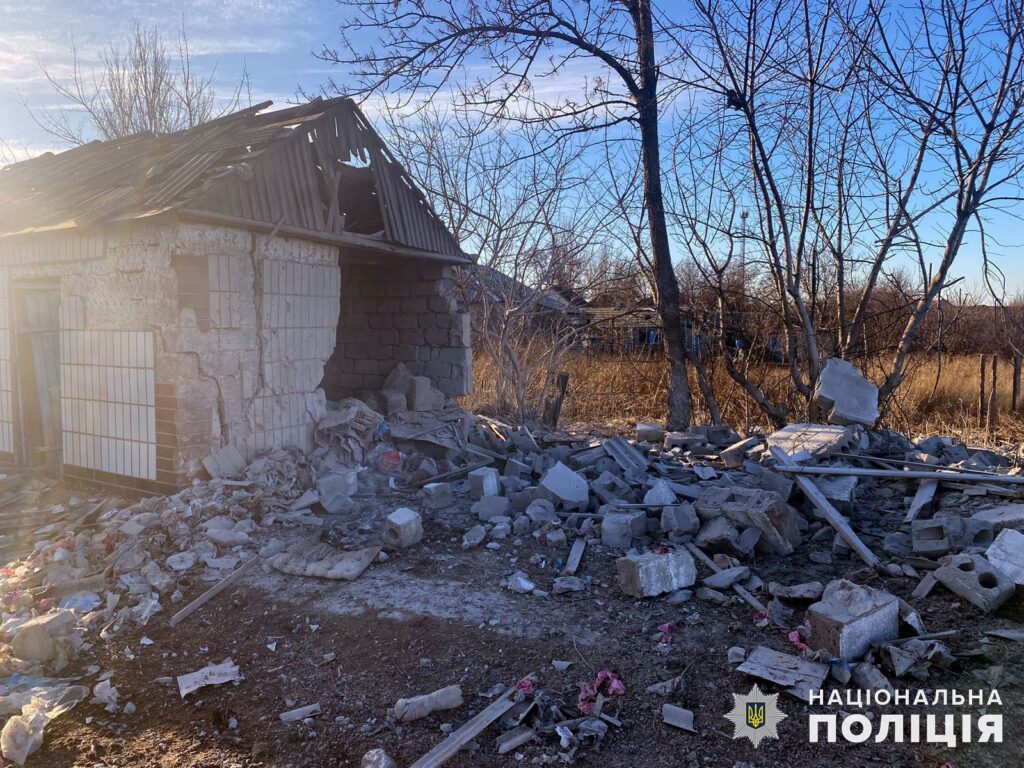 За минулу добу окупанти обстріляли 12 населених пунктів на Донеччині