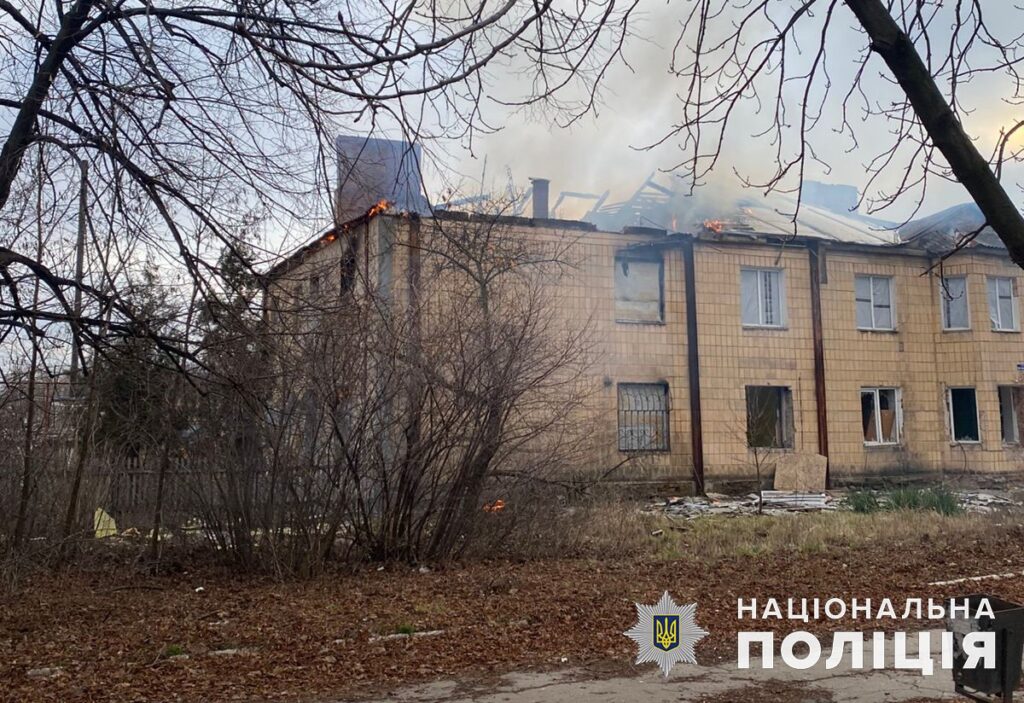 За минулу добу окупанти атакували 12 населених пунктів Донеччини: загинула людина