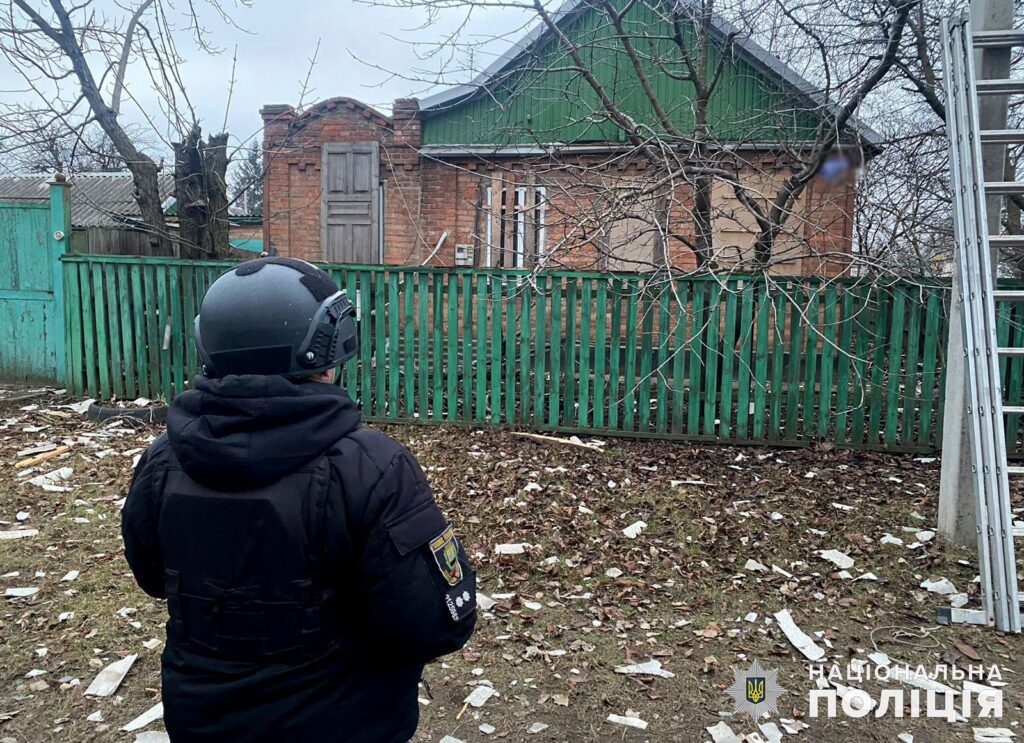Внаслідок атаки росіян по Покровську загинула жінка. Поліцейські розповіли про обстріли Донеччини за минулу добу