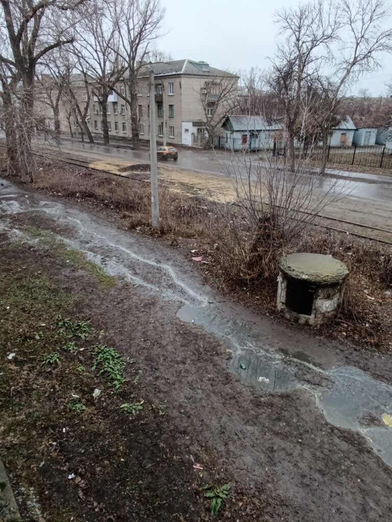 У Луганську обвалився каналізаційний колектор: ремонт триватиме кілька місяців