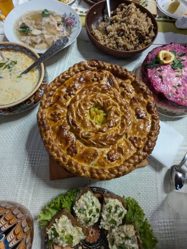 Луганські кулінари готували для закарпатців Йорданський куліш зі Старобільщини