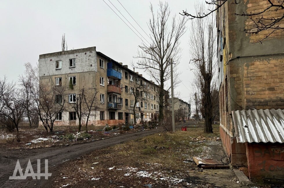 У мережі з’явились фото, як зараз виглядає окупований Українськ на Донеччині