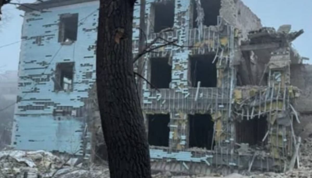 У Покровську окупанти зруйнували ще одну школу. Опубліковані фотографії