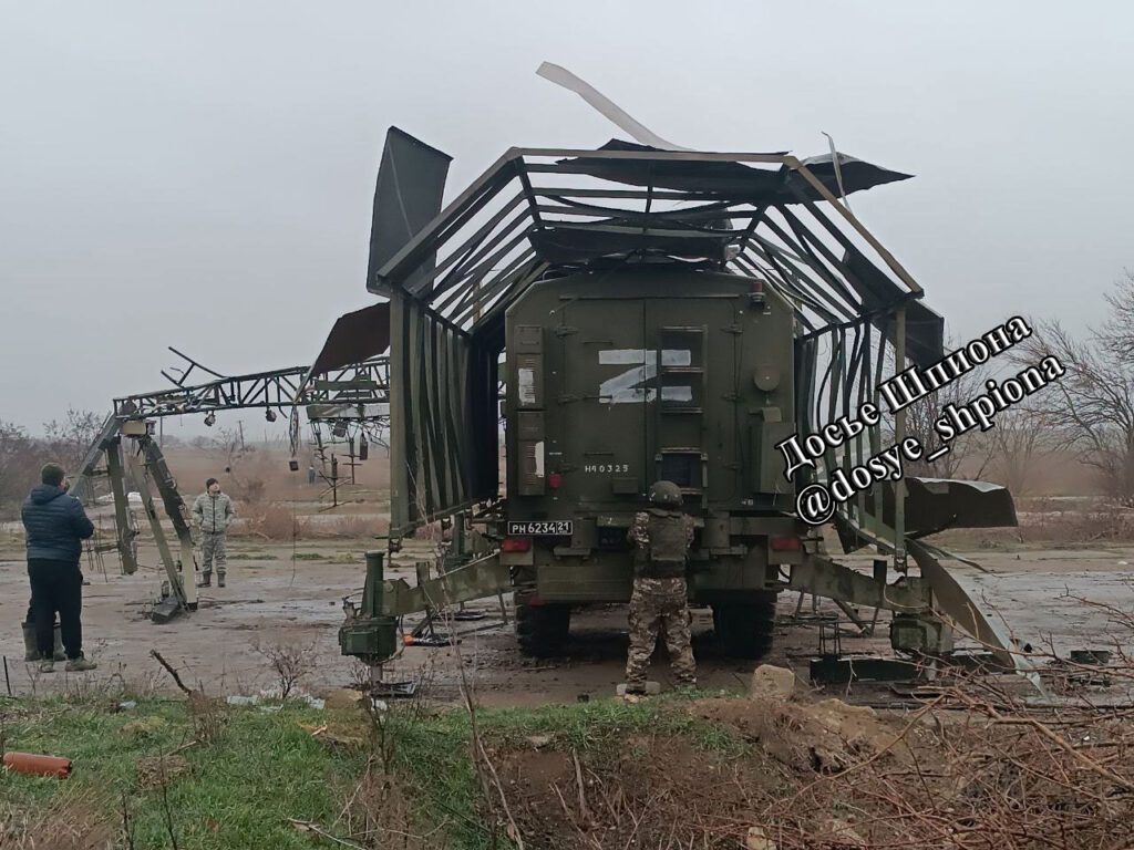 На Херсонщині знищили російську РЛС “Небо”: у мережі показали фото