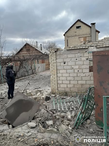За минулу добу окупанти обстріляли Донецьку область: поліцейські розповіли про наслідки