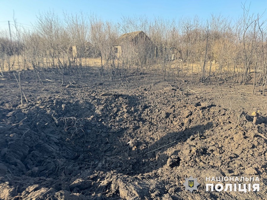 Скинули 19 авіабомб та били дронами: у поліції показали наслідки російських обстрілів Донецької області