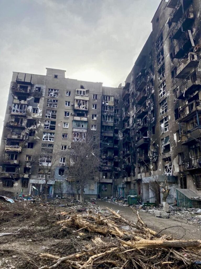 Три роки повномасштабної: даних щодо загиблих та зниклих безвісти маріупольців досі немає