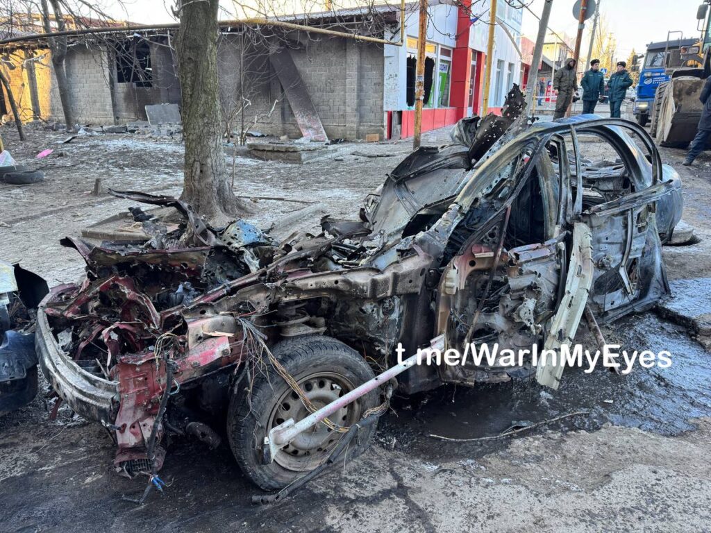 Обстріл центру Макіївки. Опубліковані фото та відео наслідків