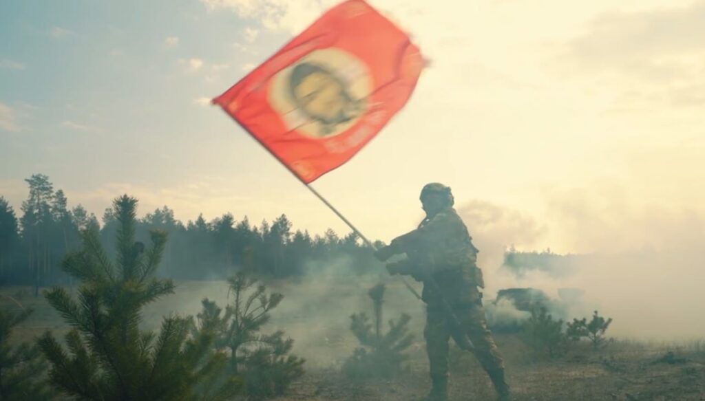 Як в окупації намагаються стерти пам’ять про річницю вторгнення та нав’язати власні звичаї про “захисників вітчизни”
