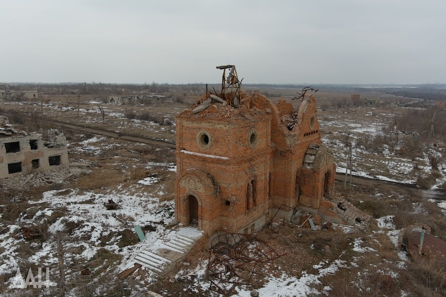 Бої мовби йшли вчора: окупанти показали, як виглядає селище Піски під Донецьком