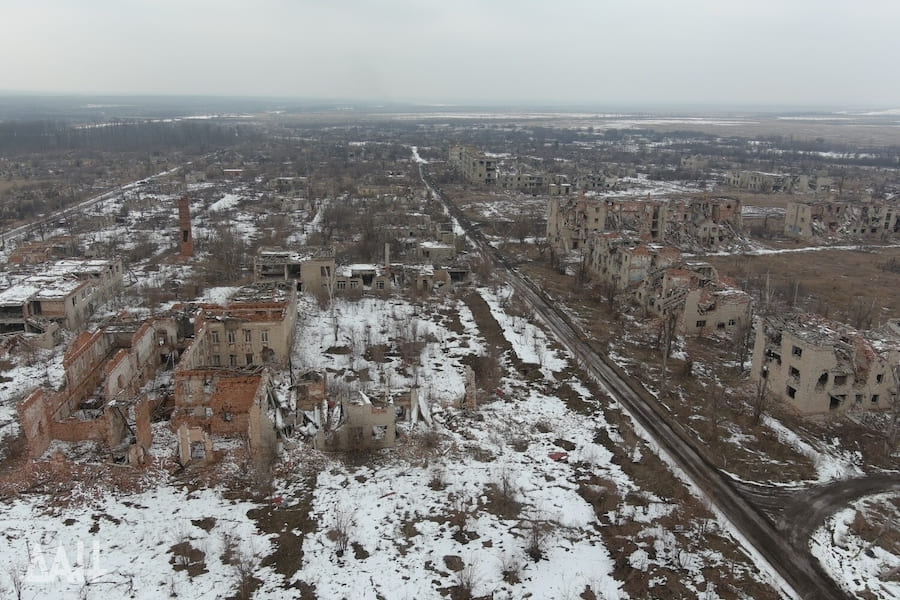 Бої мовби йшли вчора: окупанти показали, як виглядає селище Піски під Донецьком