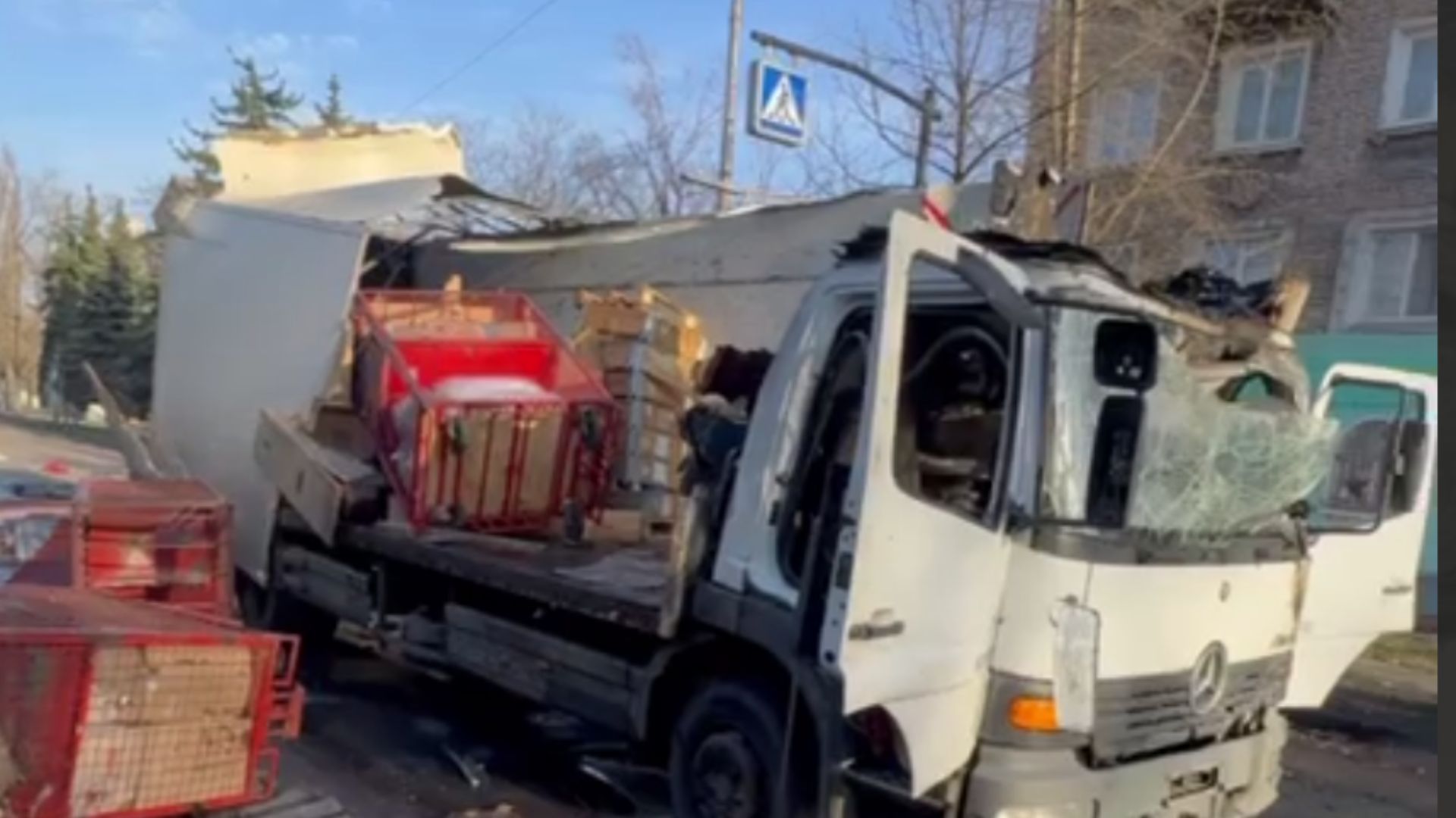 У Родинському на Донеччині при обстрілі постраждала машина “Нової пошти”