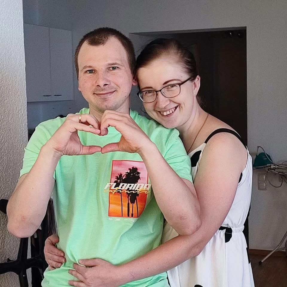 До річниці авіаудару по маріупольському пологовому: історія Вікторії Шишкіної, чию дитину дістали мертвою