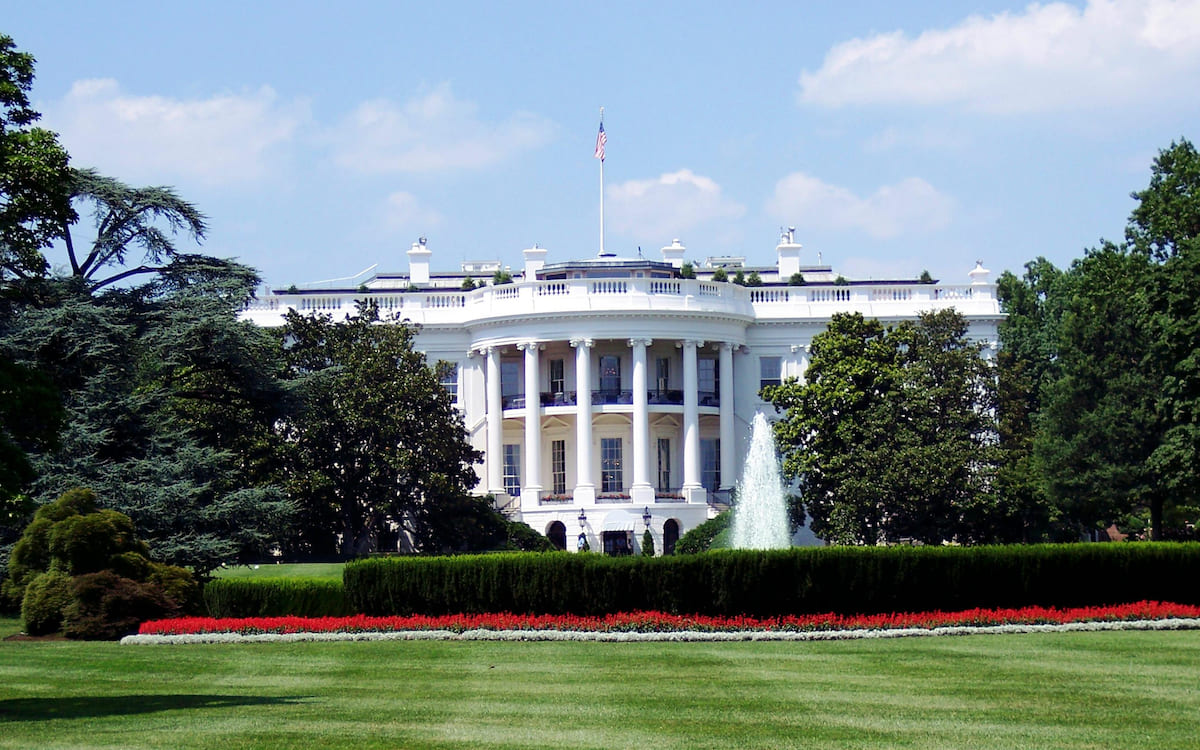 Не всі в адміністрації Трампа готові відмовитися від переговорів із Зеленським через нещодавню публічну сварку