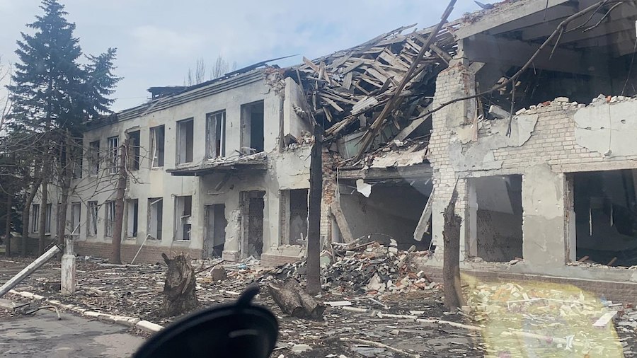 У мережі показали нові фотографії зі зруйнованого росіянами Покровська