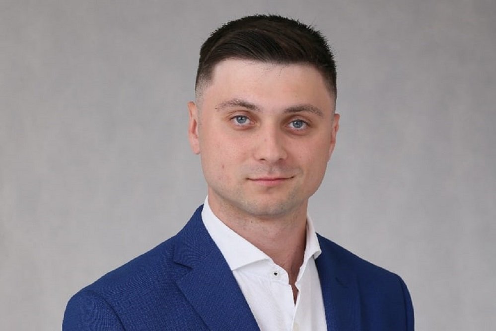 Колишнього “замміністра молоді ЛНР” повертають назад: він очолить департамент молодіжної політики у Новосибірську