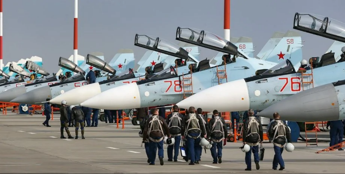 Дрони атакували Моздок у Північній Осетії. Місцеві повідомили, що БпЛА намагались уразити військовий аеродром