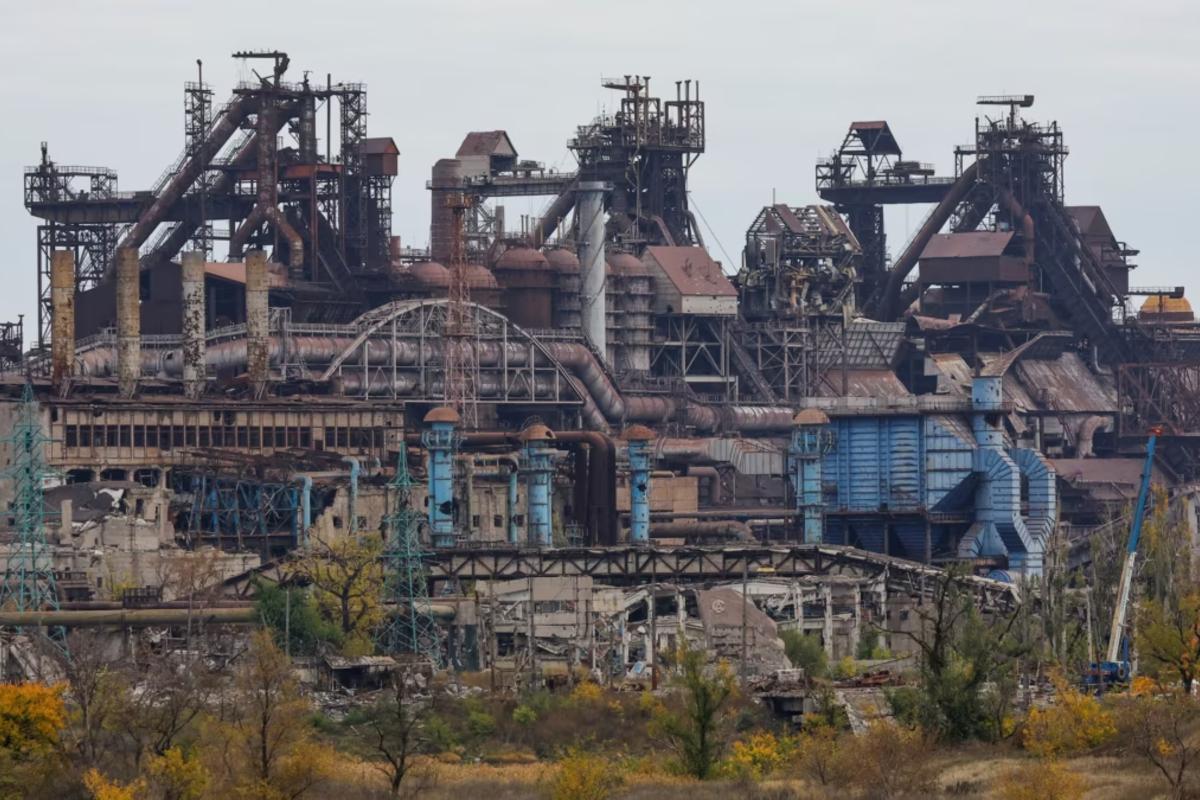 У районі “Азовсталі” почалася пожежа