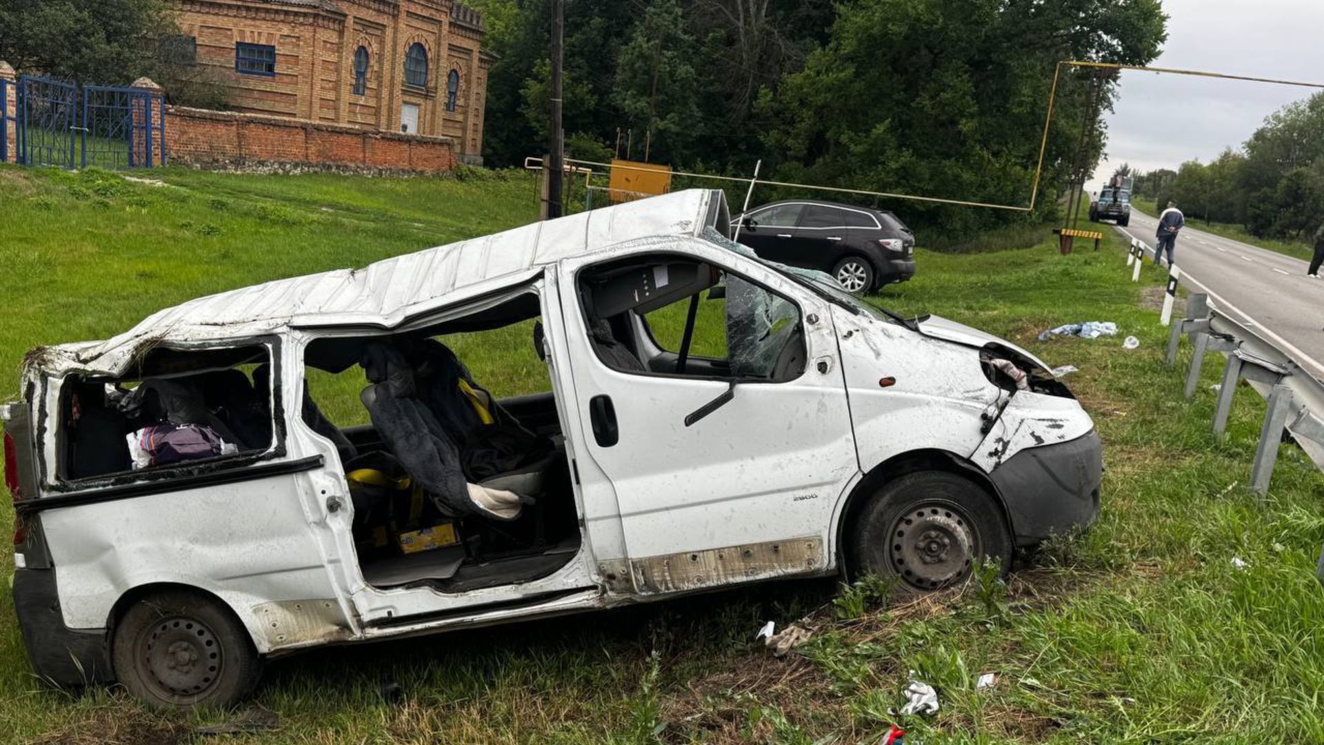 На окупованій Луганщині четверо людей загинули в ДТП — водій заснув за кермом