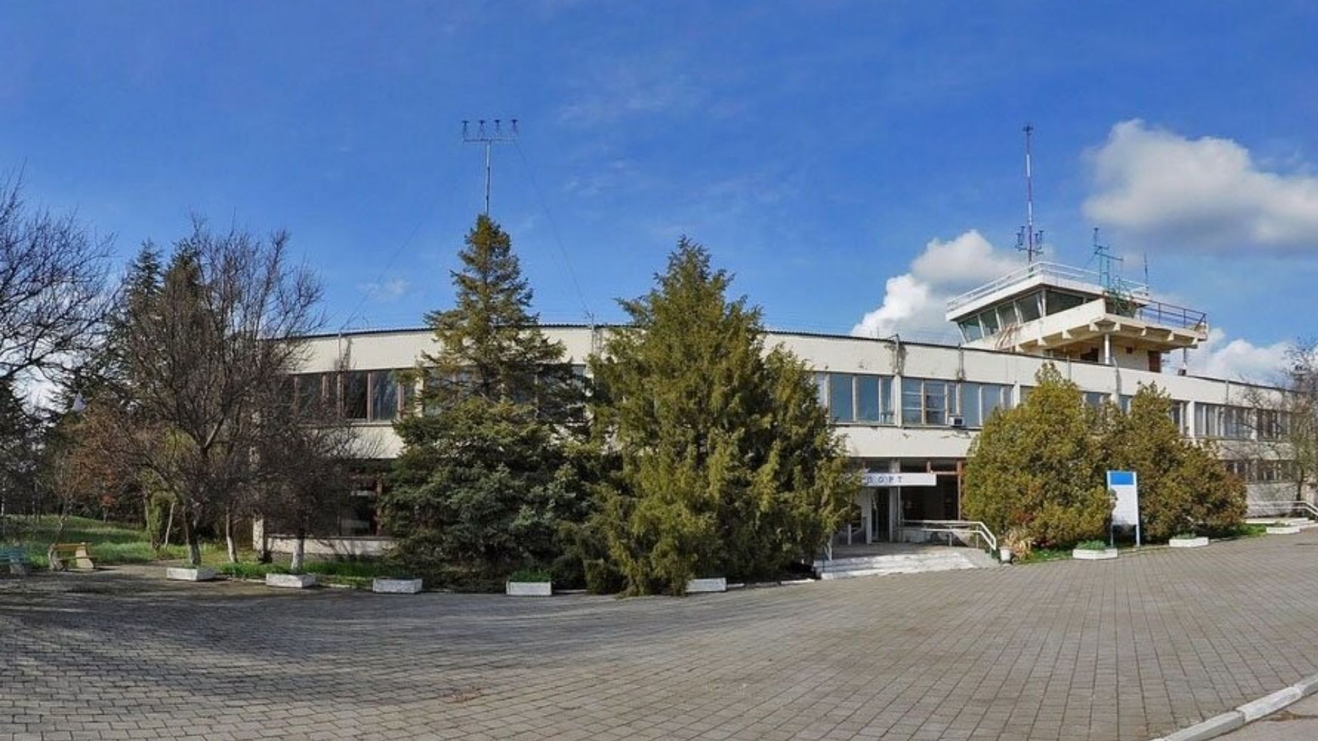 Аеропорт &#8220;Керч&#8221; у Криму росіяни перетворили на військову базу для запуску шахедів