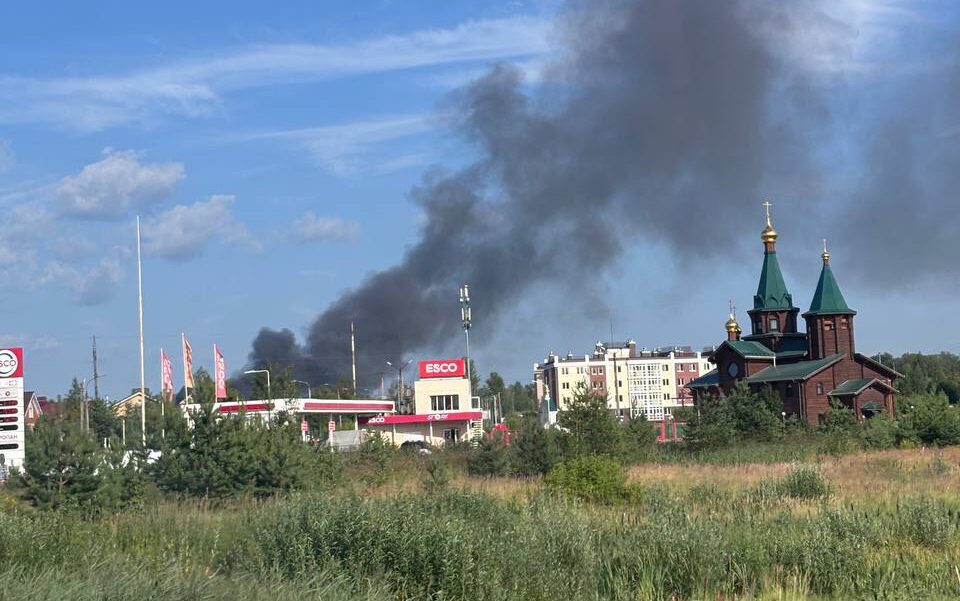 Під Нижнім Новгородом загорівся об’єкт на території військової частини