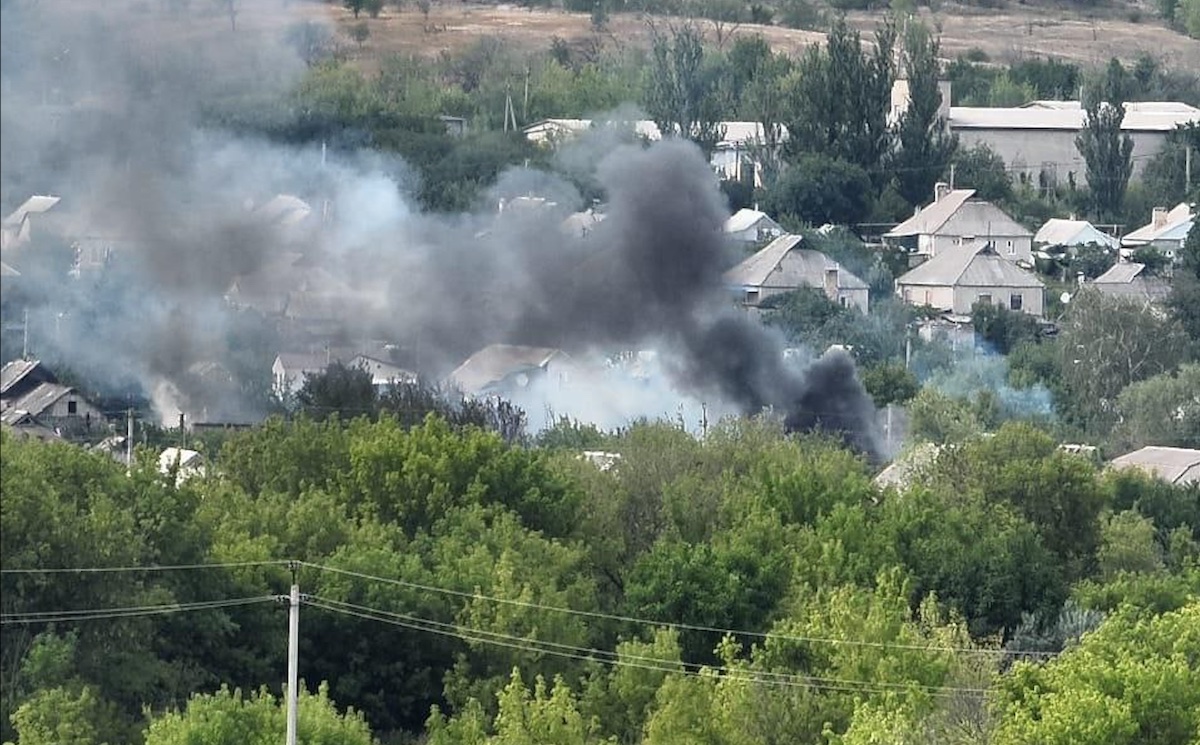 Вісім цивільних постраждали на Донеччині від початку доби через обстріли окупантів