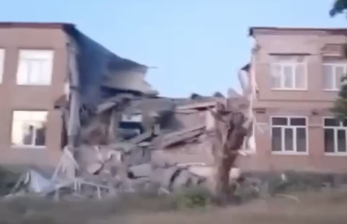 В окупованій Макіївці обвалилася школа, нещодавно в ній робили ремонт