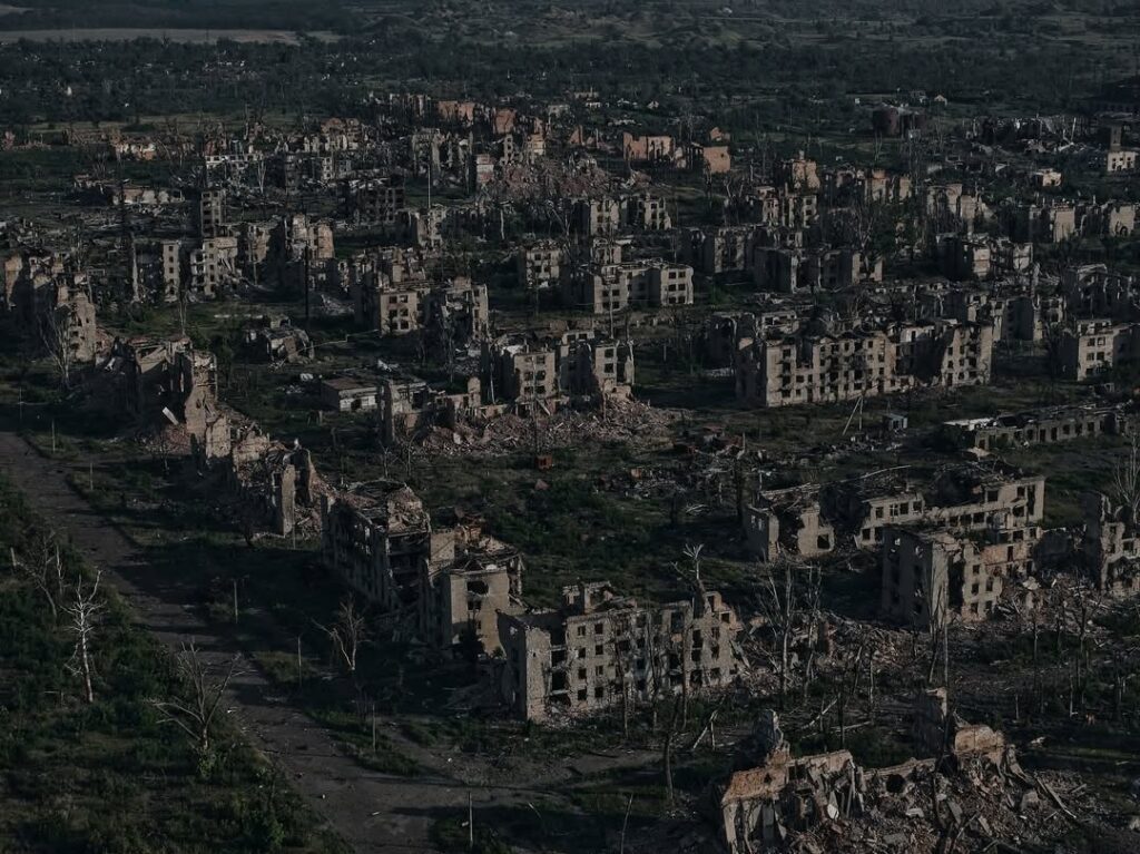 Військові показали Часів Яр з висоти пташиного польоту — що зараз відбувається в місті