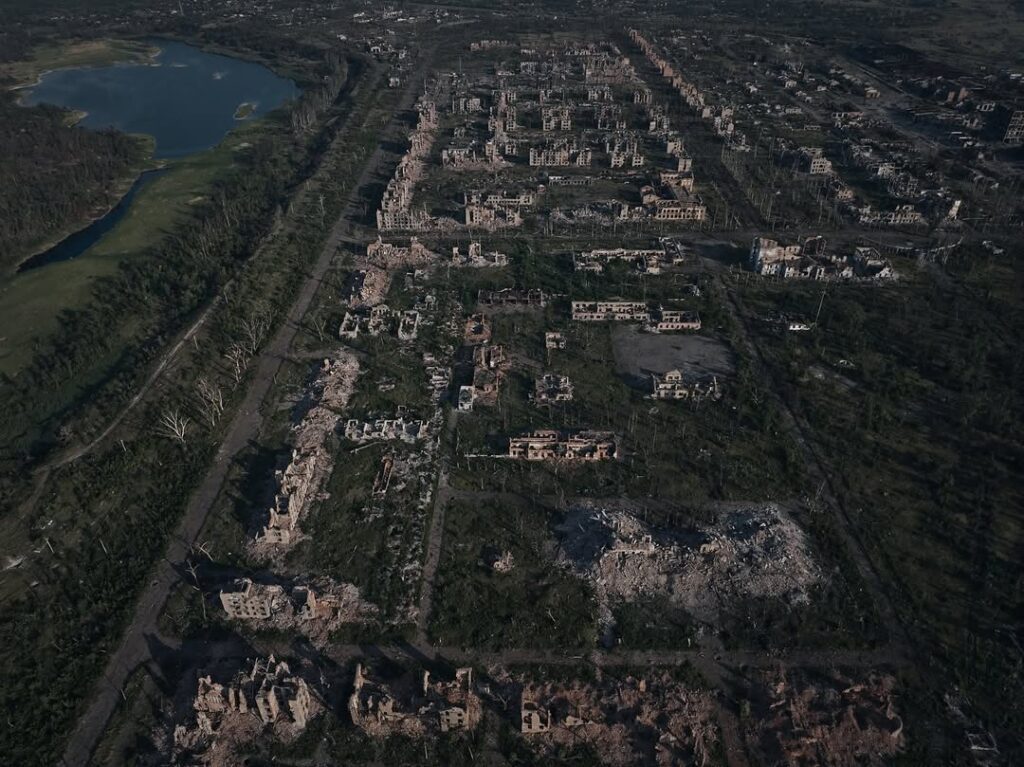 Військові показали Часів Яр з висоти пташиного польоту — що зараз відбувається в місті