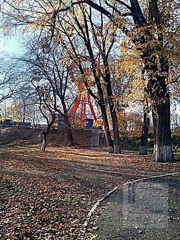 Луганськ, який ми любили і проклинали: старі фото міста до його 230-річчя