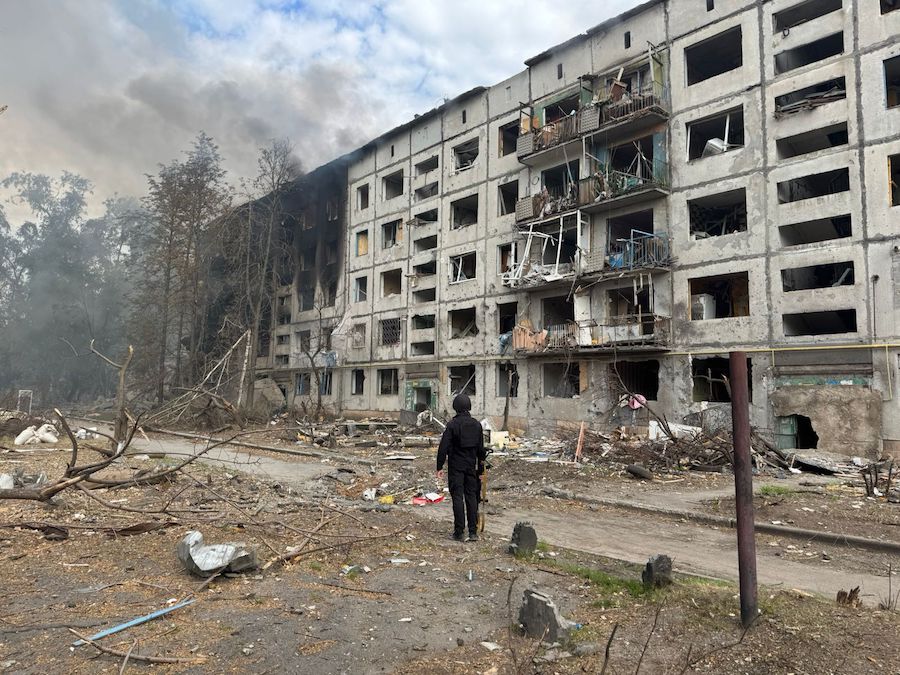 У Костянтинівці чотири людини могли опинитися під завалами будинку в результаті авіаудару окупантів