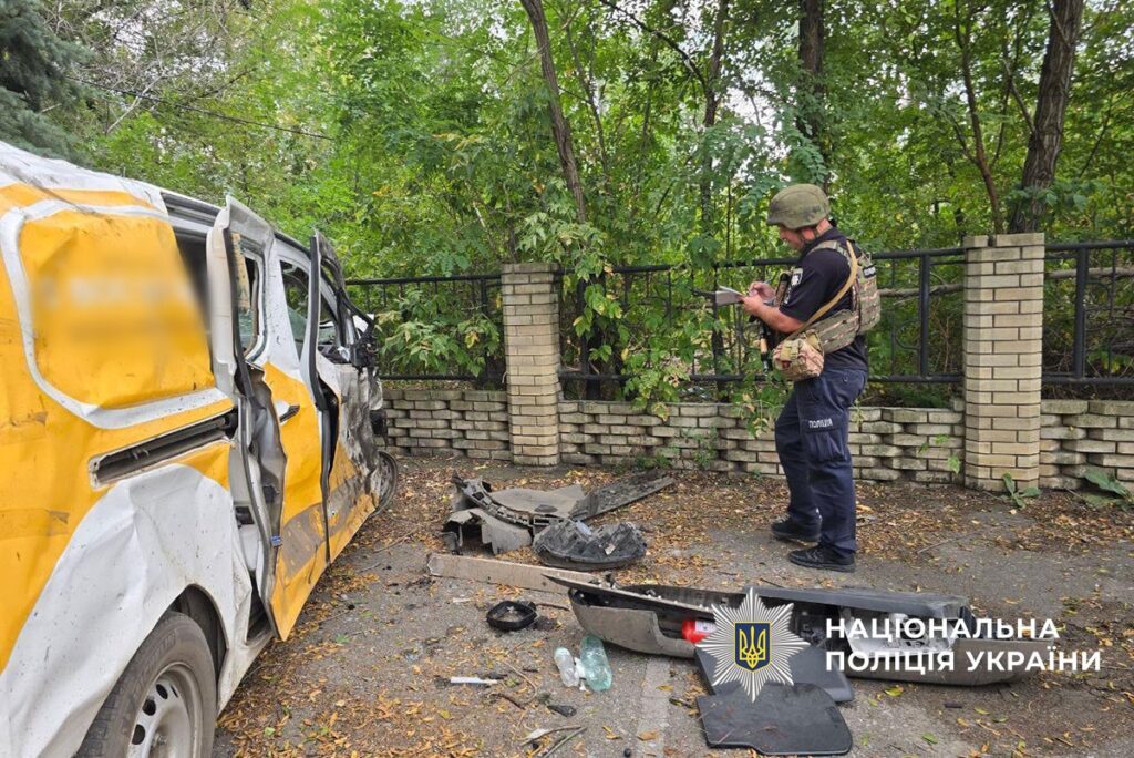 Росіяни бачили, що бʼють по цивільних. Зеленський прокоментував удар по Яровій
