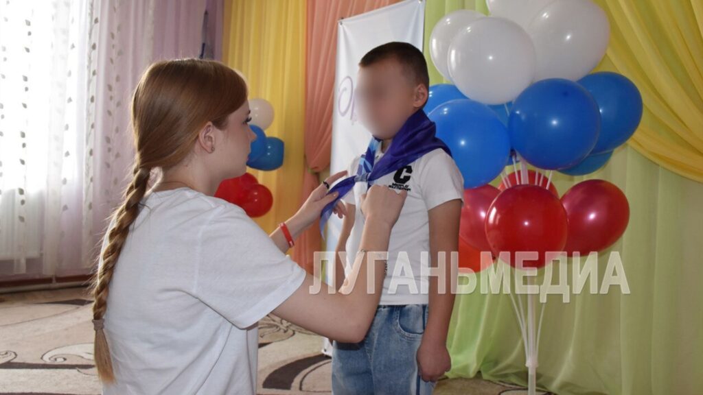 У дитячому садочку на Луганщині дітей посвятили в “Орлята-Дошколята”