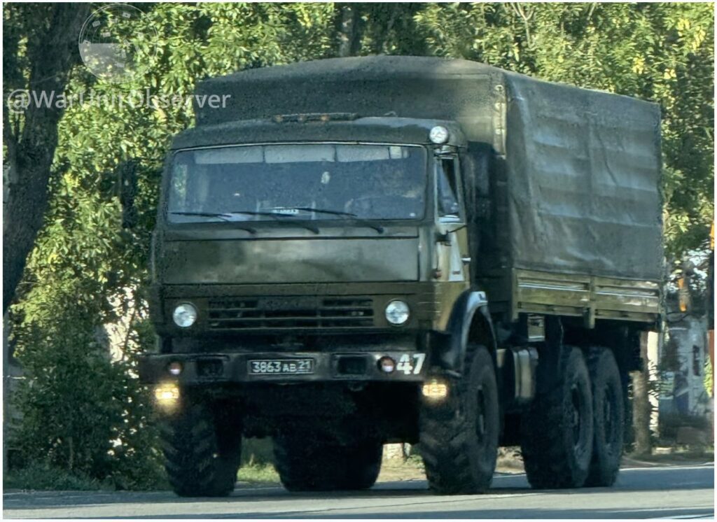 РФ перекидає техніку до Донеччини: на фото потрапили танки та мотострілецькі підрозділи