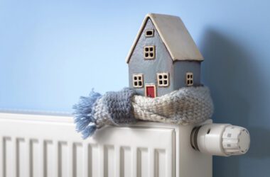 В окупованому Луганську підвищують тарифи на тепло: мешканці скаржаться на холод у квартирах