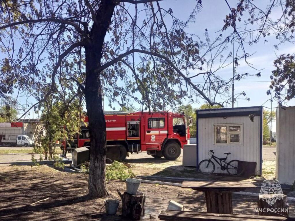 Дрон завдав удару по паливному резервуару у Первомайську на Луганщині
