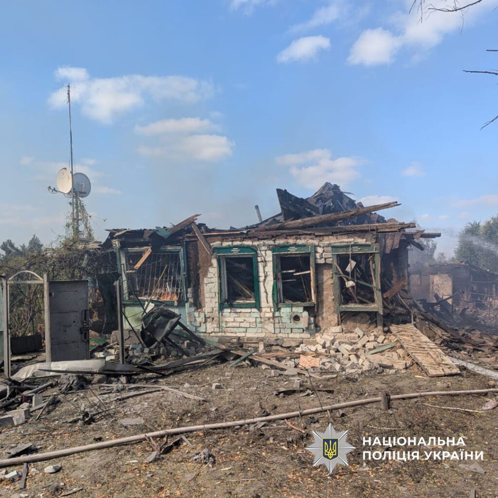 Чотири людини загинули внаслідок обстрілів Донеччини за минулу добу, — Нацполіція