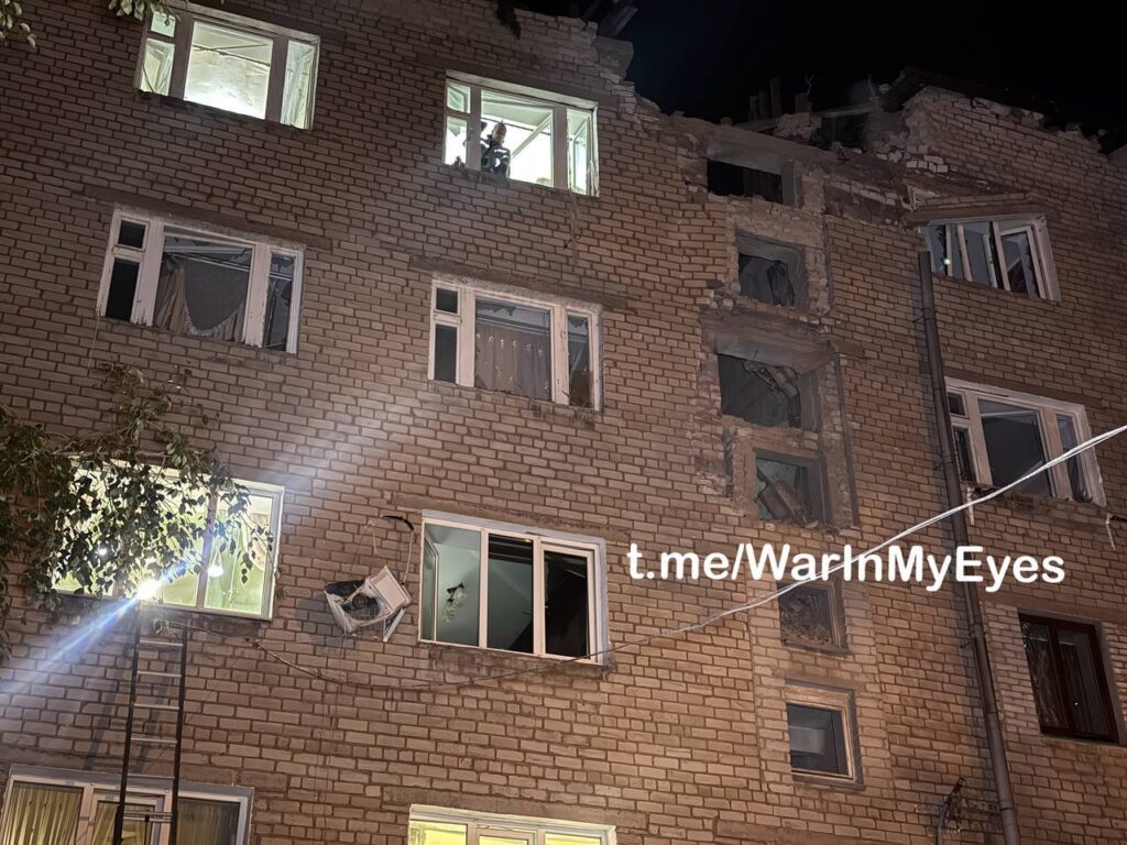 В окупованому Донецьку пролунали вибухи: повідомляють про перебої зі світлом