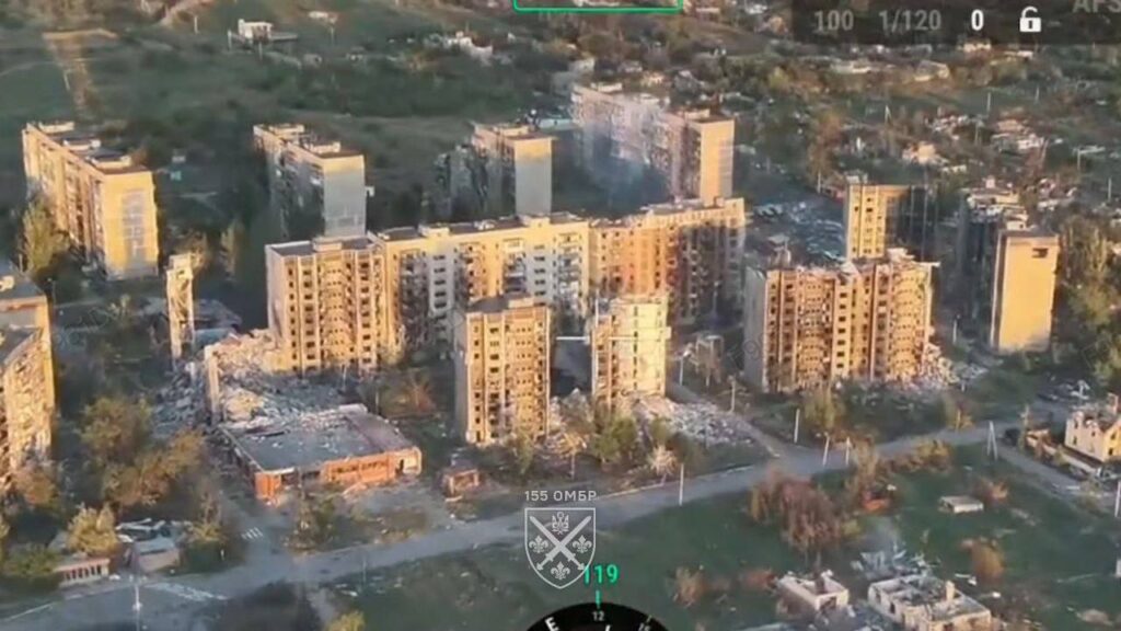 Військові показали, як з висоти пташиного польоту виглядає Покровськ