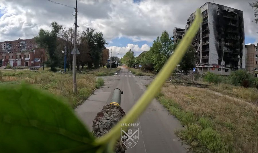 Військові показали, як з висоти пташиного польоту виглядає Покровськ