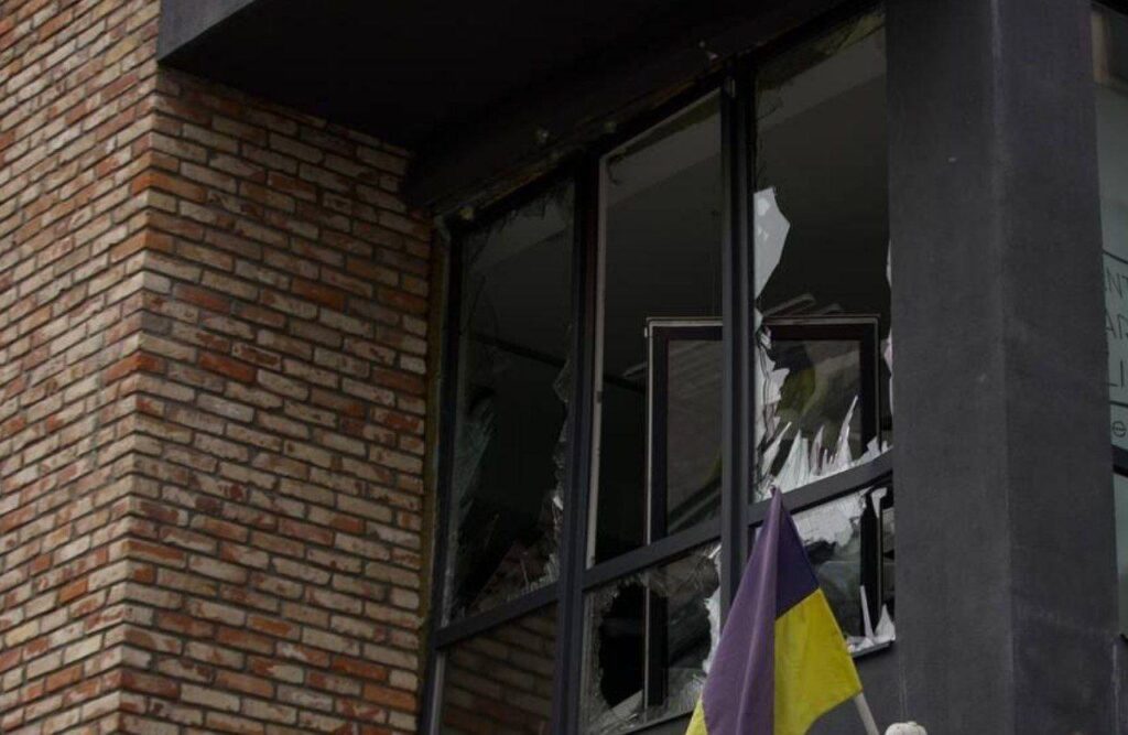 У Дніпрі внаслідок ворожої атаки є загиблий, а кількість поранених зросла до 15