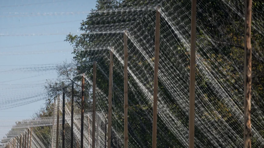 На прифронтових дорогах Донеччини і Дніпропетровщини встановлюватимуть антидронові сітки