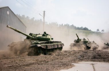 Протягом тижня прикордонники Луганщини ліквідували 185 загарбників і понад 190 ворожих БПЛА